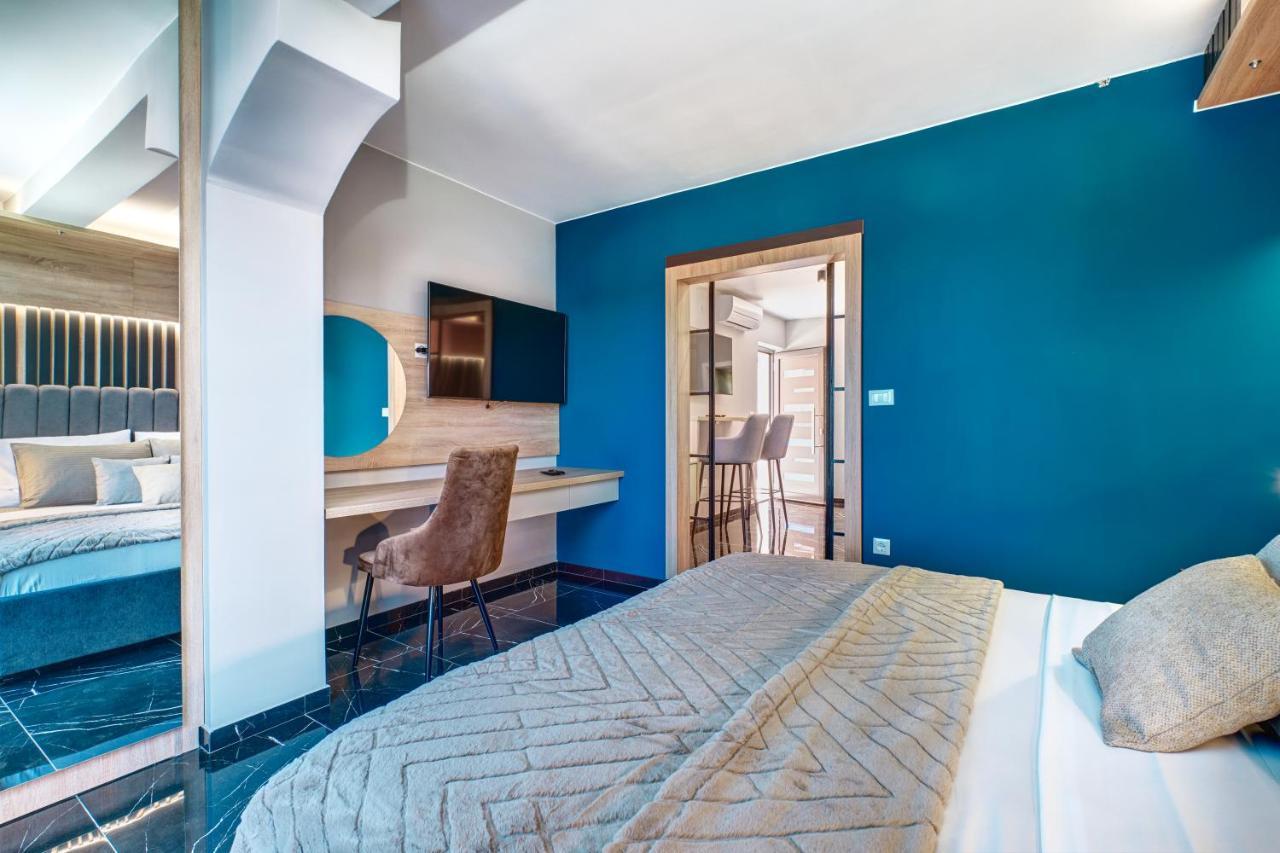 מאלי לוסיניי Luxury Apartments מראה חיצוני תמונה