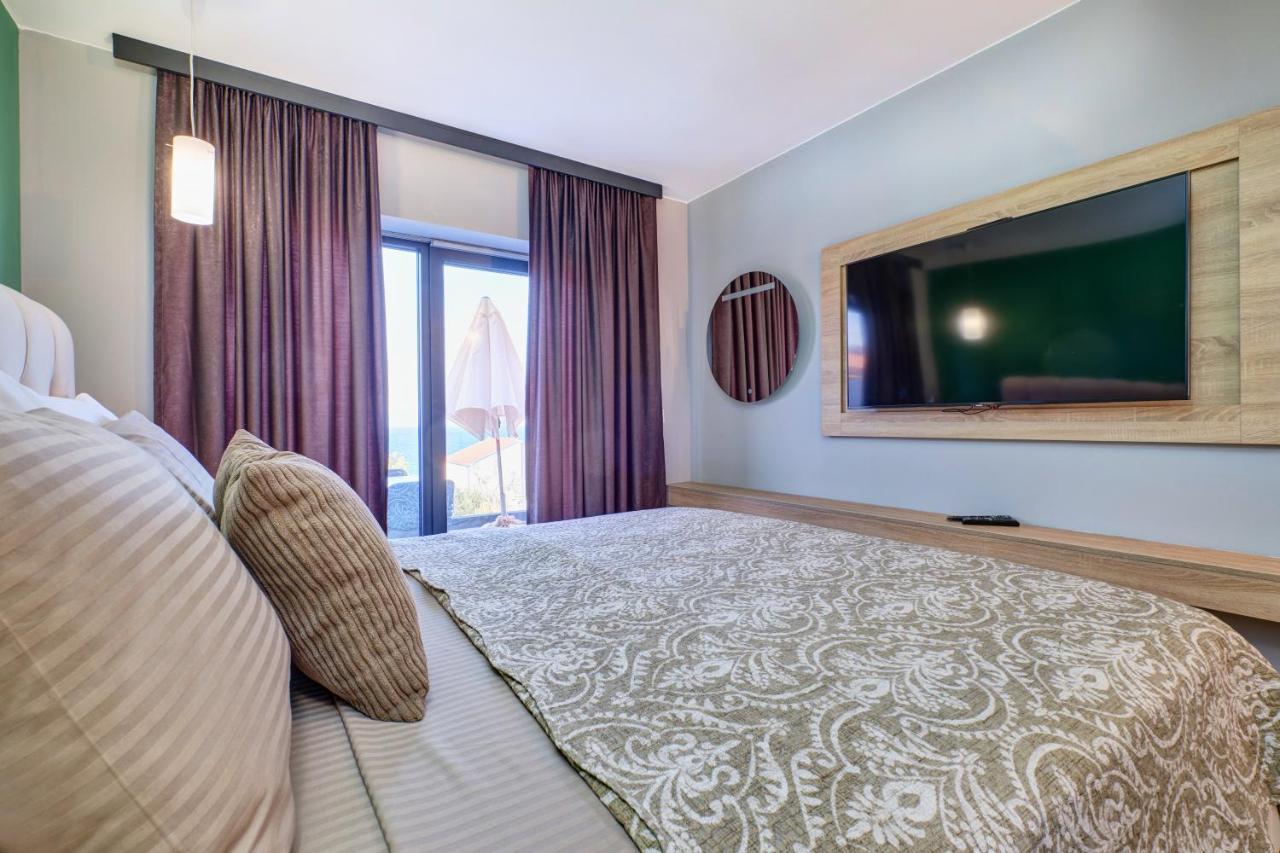 מאלי לוסיניי Luxury Apartments מראה חיצוני תמונה